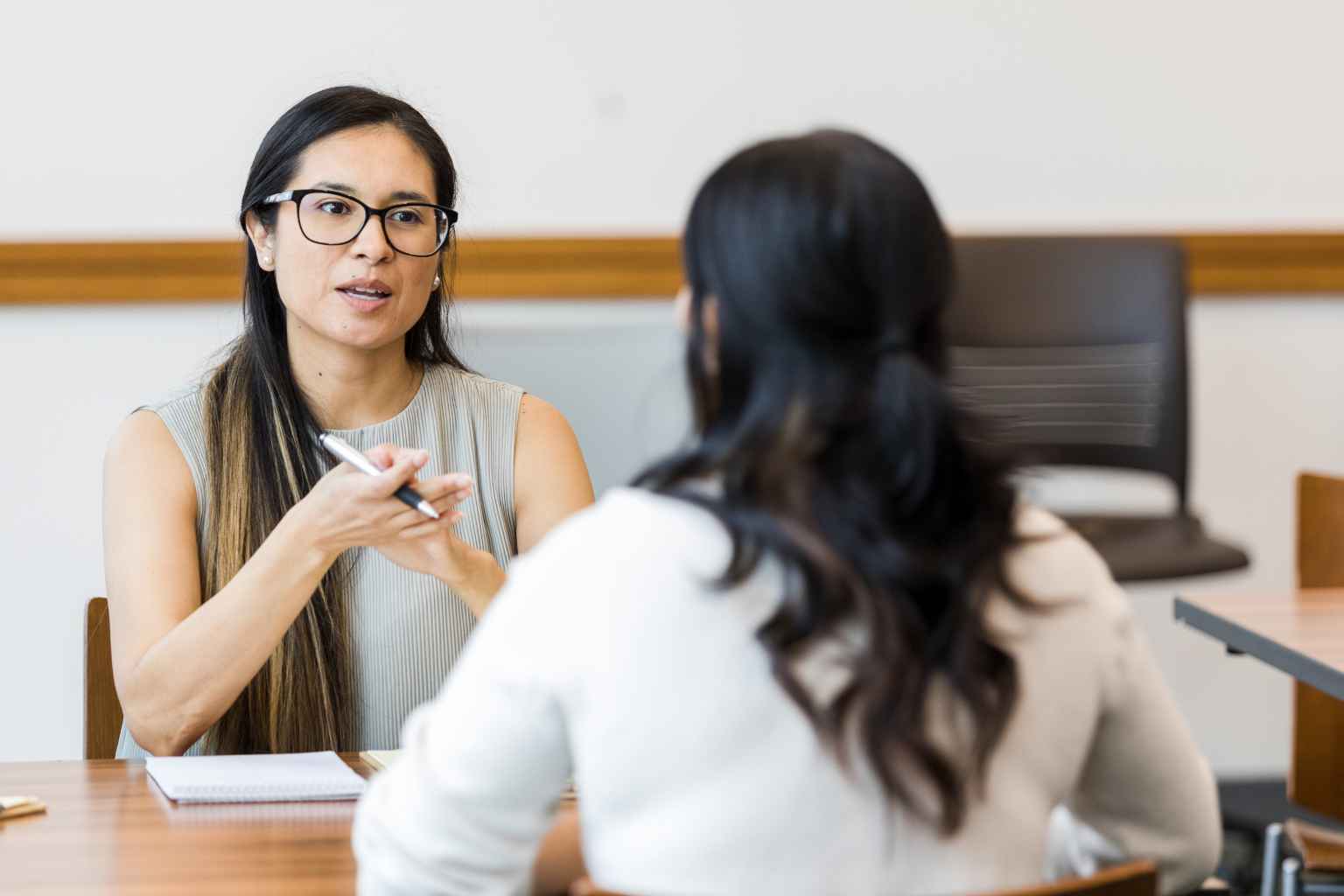 OKRs and Performance Reviews: Why Tying Them Backfires